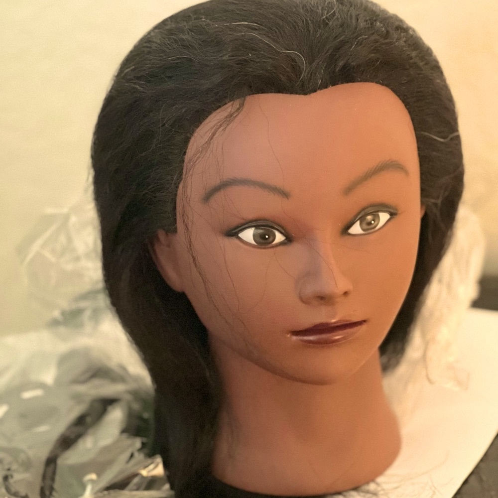 COPY - Cosmetology head  100%human hair,pre owned like new condition